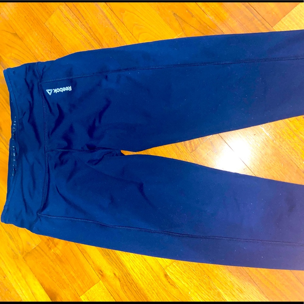 Navy blue reebok athletic leggings